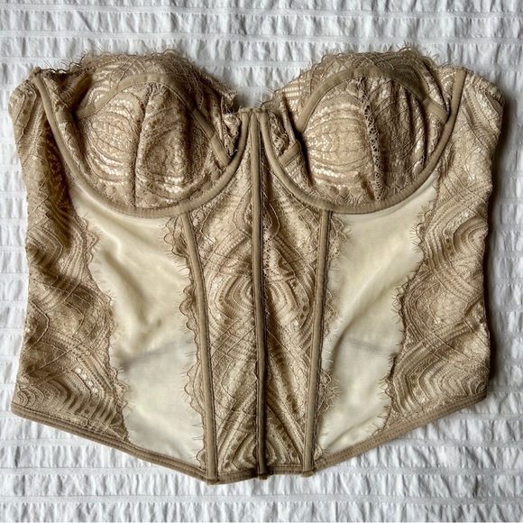 Garage Chrishell Lace Mesh Bustier in Eggnog Beige and Cobblestone Brown, M - Picture 6 of 9